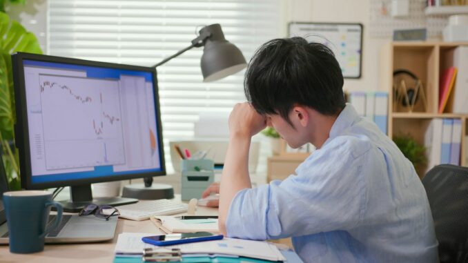 First Mover Americas: Institutions Look To Be Selling BTC in Falling Market