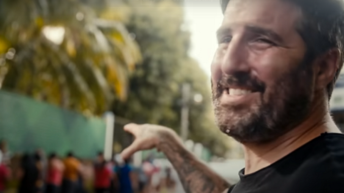 Bukele, McCormack screenshot from the documentary