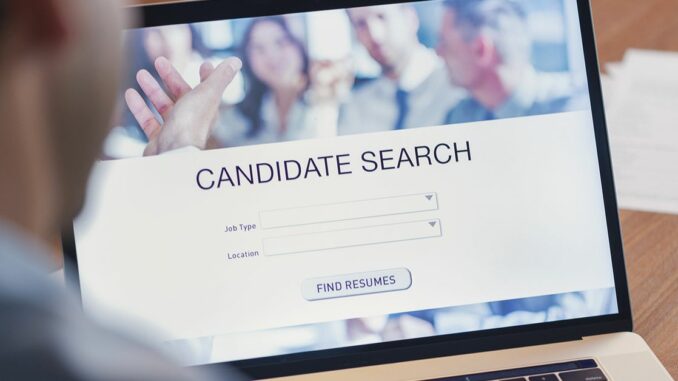 Crypto Companies Struggle With Layoffs but Some See Opportunity to Add Talent; BTC, ETH Soar After Fed Rate Hike