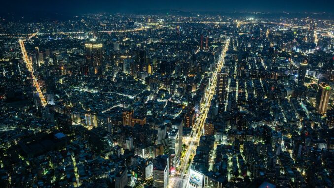 Bitcoin, Ether Slump as Pelosi's Taiwan Trip Weakens Risk Sentiment