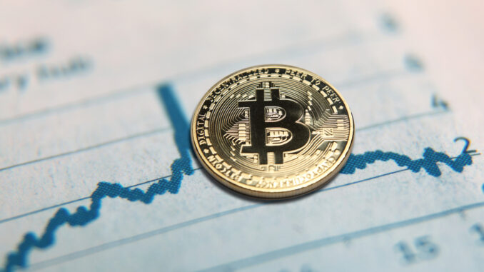 Bitcoin Short-Term Holders Face Prolonged Pain As Key Metric Stays Red