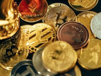 Crypto funds shed $952M but XRP and Solana buck the outflow trend