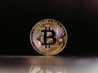 Bitcoin Compresses Below $94K, Possible Repeat Of '25 Breakout Looms