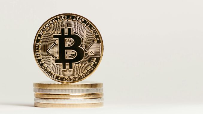 Bitcoin MVRV Falls Into 0–10% Zone — Is A Recovery Underway?