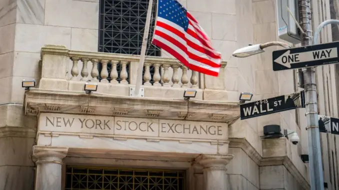 Bitcoin and Stock Futures Rise as Markets Stabilize After Tech Sell-Off