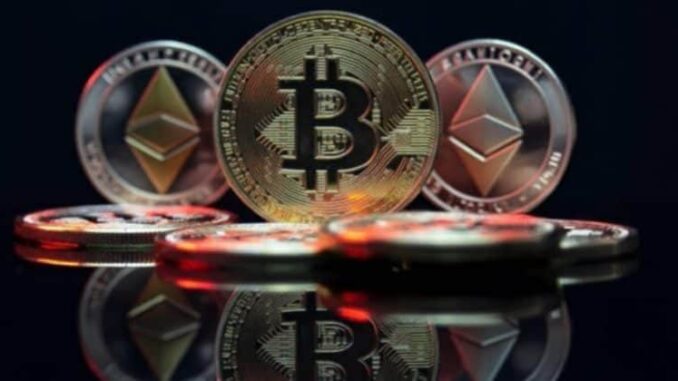 BlackRock moves $270M in Bitcoin, Ether to Coinbase as weekly outflows spike