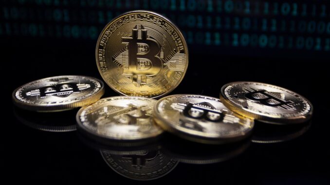 Analyst Predicts Bitcoin To Gold Rotation That Will Send BTC Price To $800,000, But When?