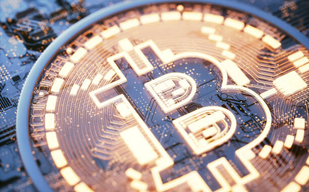 Analyst Says Don’t Buy Bitcoin Until This Happens