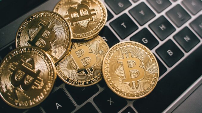 Bitcoin ETFs Register $4 Billion Outflows In 3 Weeks – Why This Is A Bullish Signal