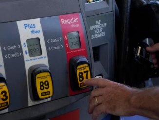 Trump proposes temporary suspension of federal gas tax amid rising fuel prices due to Iran war