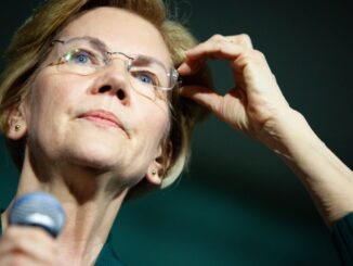 Crypto Oversight in the Spotlight After Warren Questions Federal Regulation